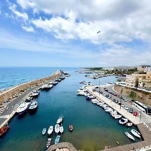 Charming Sea Front 3 Bedroom Apartment - Incredible Views!